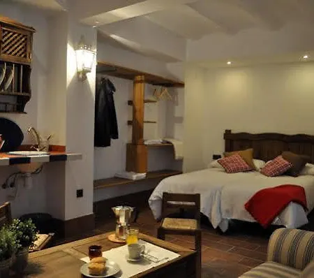 Monkeys Pureza House Апартаменты